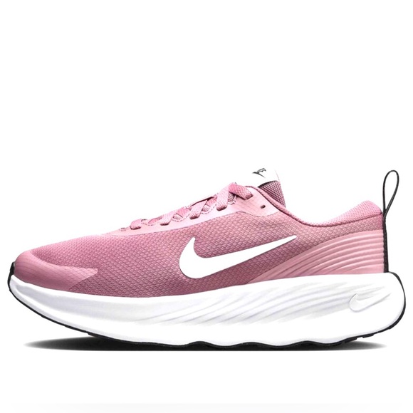 NIB Nike Promina Women's plum Dust Sneakers size 11